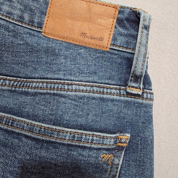 Madewell The Curvy Perfect Vintage Jean 26P Petite High Rise Tapered Medium Wash - Picture 10 of 12